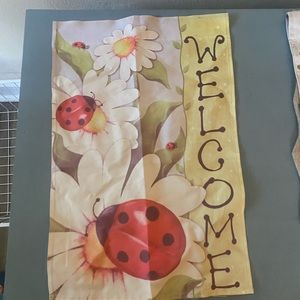Garden flag - welcome ladybug